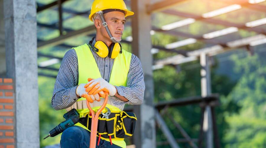 Professional gutter cleaning in Mount Vernon, ME